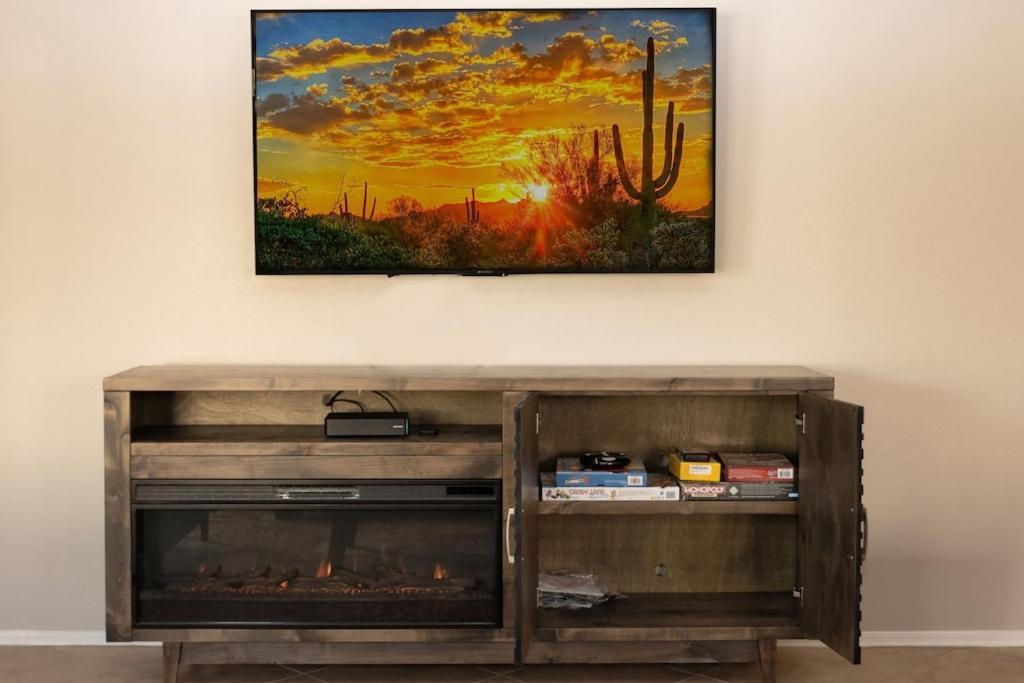 Boho Chic Arizona Villa W Pool & Mini Golf Casa Grande Exteriör bild